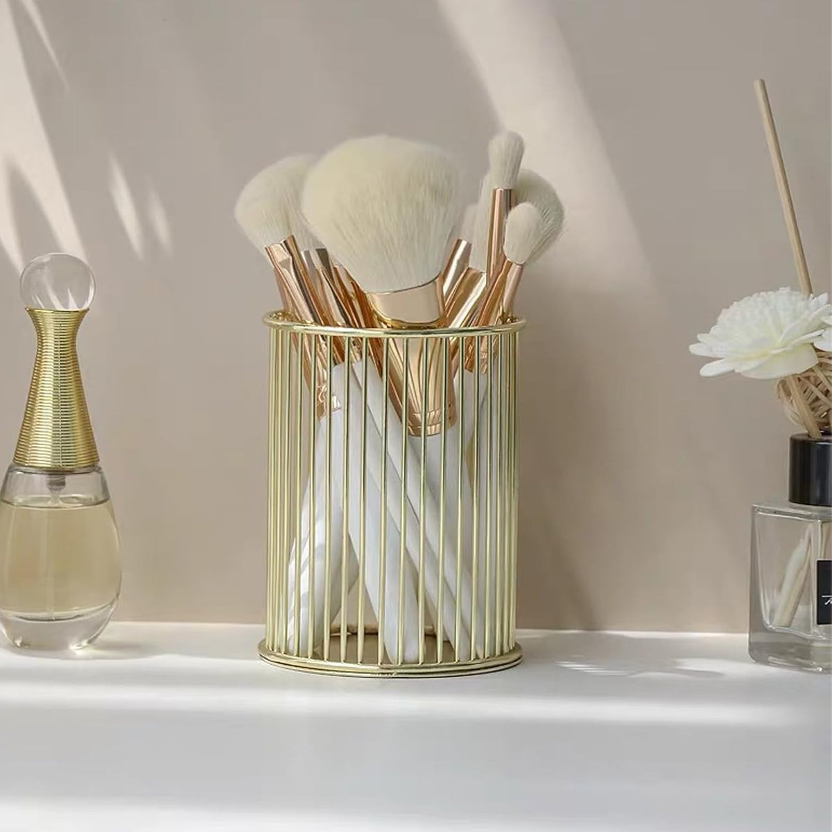 Gold Metal Pen Holder Cup for Desk Makeup Brushes Pencil Holders Home Office Organizer
