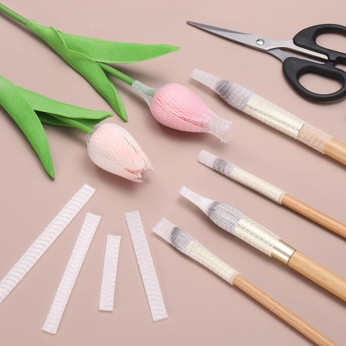 uxcell 50Pcs Makeup Brush Protector, 6cm Plastic Reusable Expandable Mesh Cover for Cosmetic Brush Storage Bud of Rose, Clear